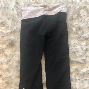 Lululemon flair cropped legging with back vents
